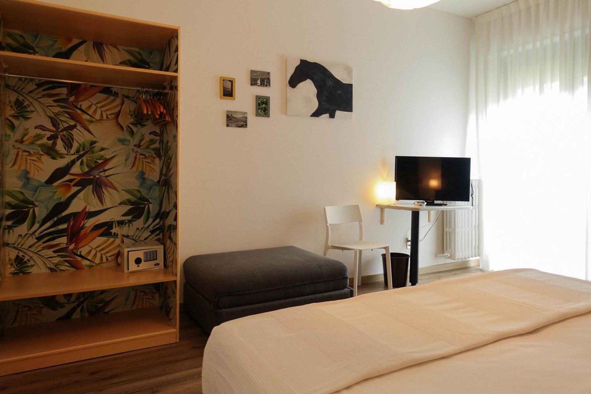 Hotel Peler Мальчезіне Номер фото